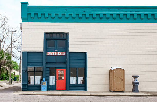 Portable Toilet Options We Offer in Plainedge, NY